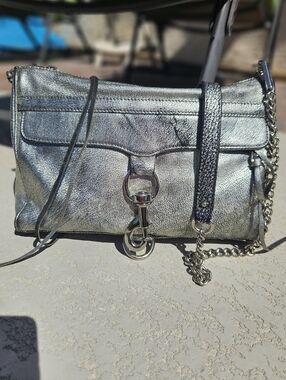 Metallic Leather Crossbody Chain Bag